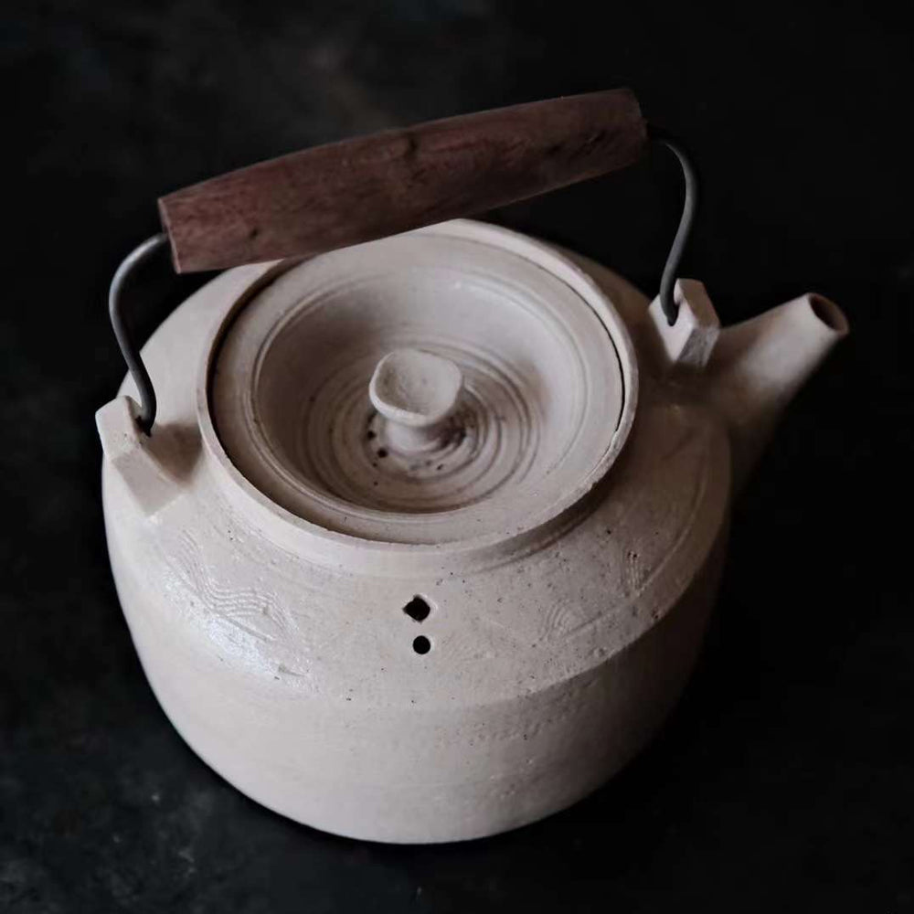 100% hand crafted clay teapot 500ml