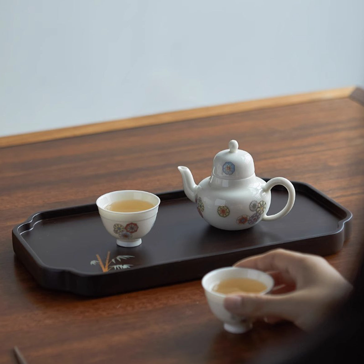 Leather Ball Flower Tea Set Gift Box
